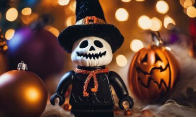 comparing halloween and christmas
