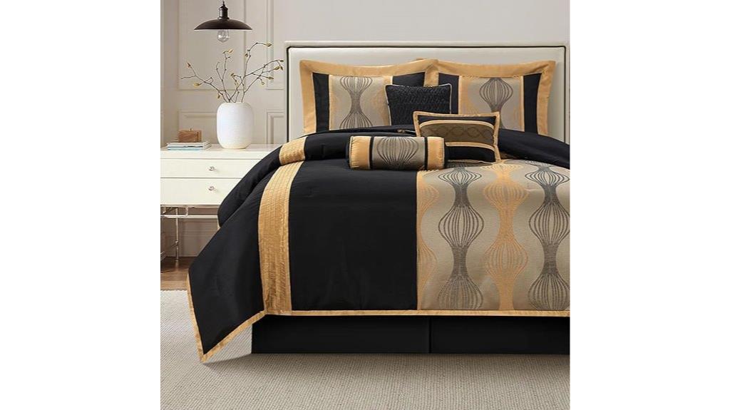 15 Best Luxury Bedding Sets for King-Size Beds That Combine Elegance and Comfort 15 black gold king bedding
