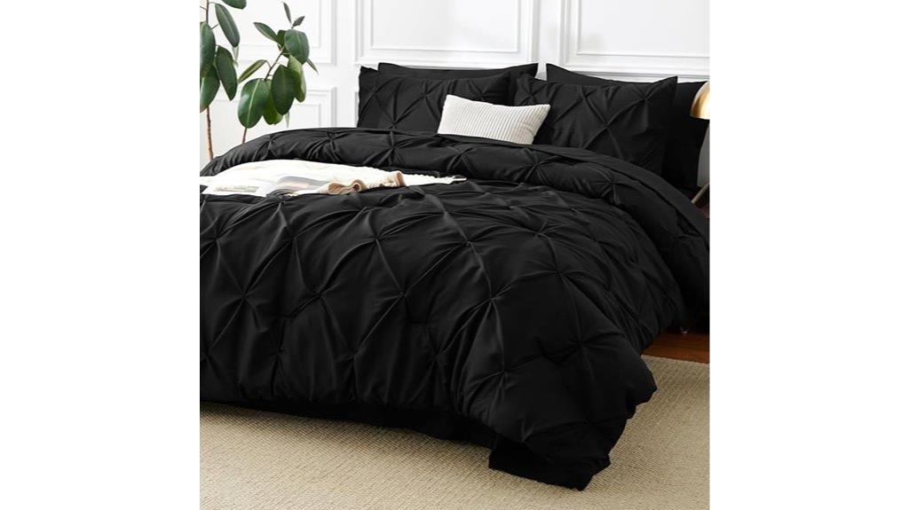 15 Best Luxury Bedding Sets for King-Size Beds That Combine Elegance and Comfort 17 luxurious king size bedding